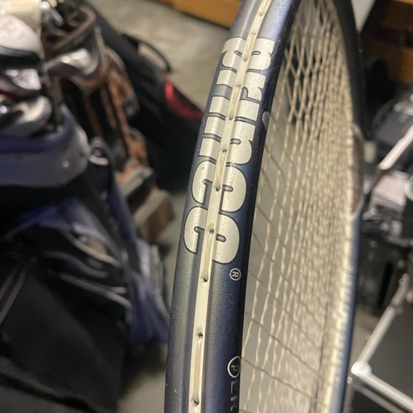 Prince Approach tennis Racquet 27 inc 
With new fashion grip - Picture 11 of 12